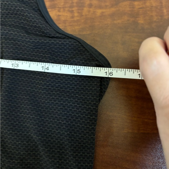 🍋🍋Lululemon Black Racerback Tank Top - Picture 9 of 9